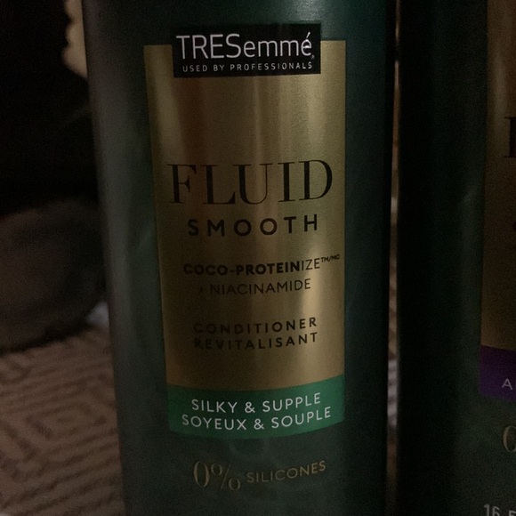 Set Of TRESemme’ Fluid Volume Conditioners - Picture 4 of 10